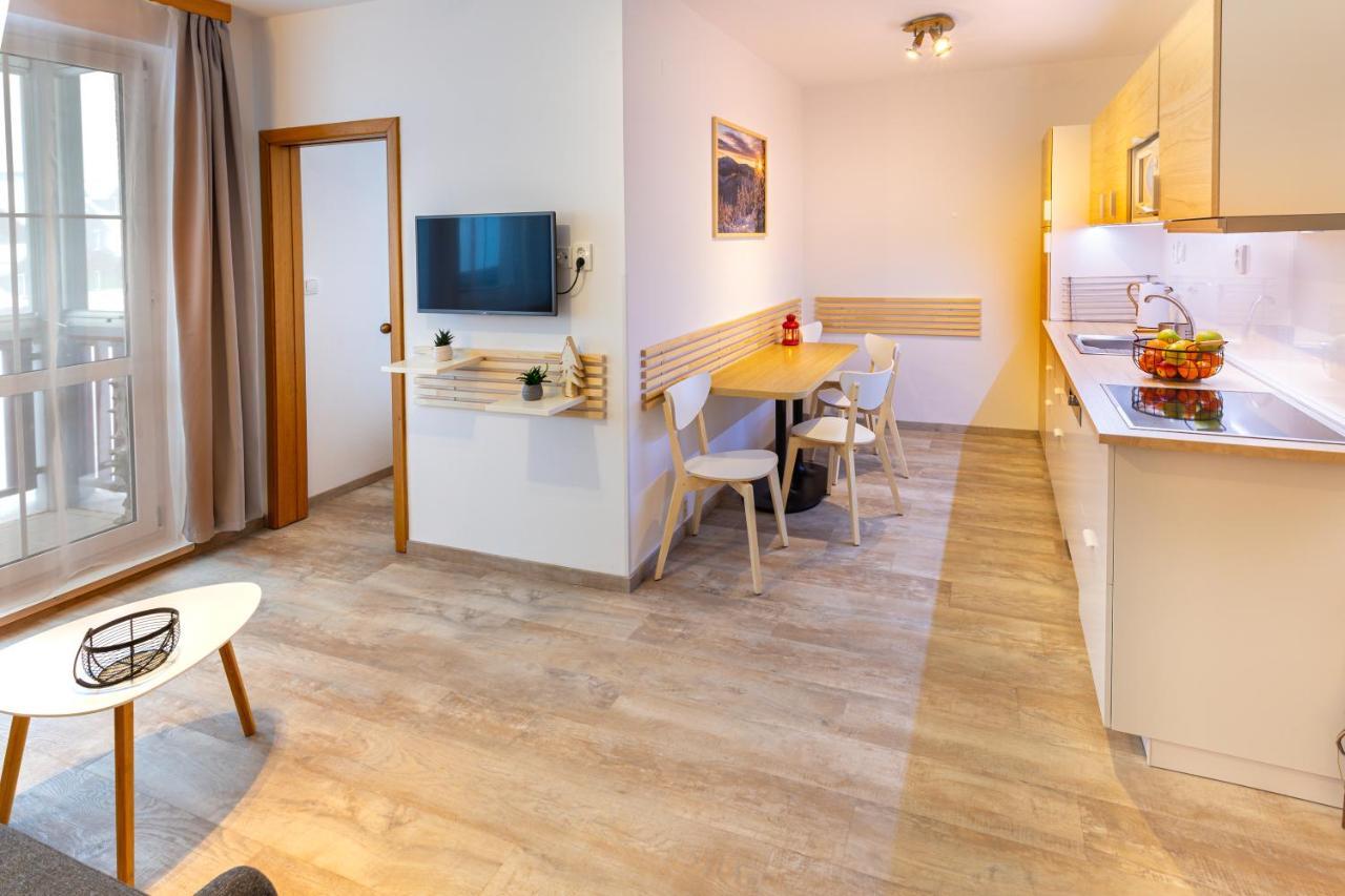 Horní Mísečky - Skvěle dostupné apartmány D u sjezdovky Exteriér fotografie