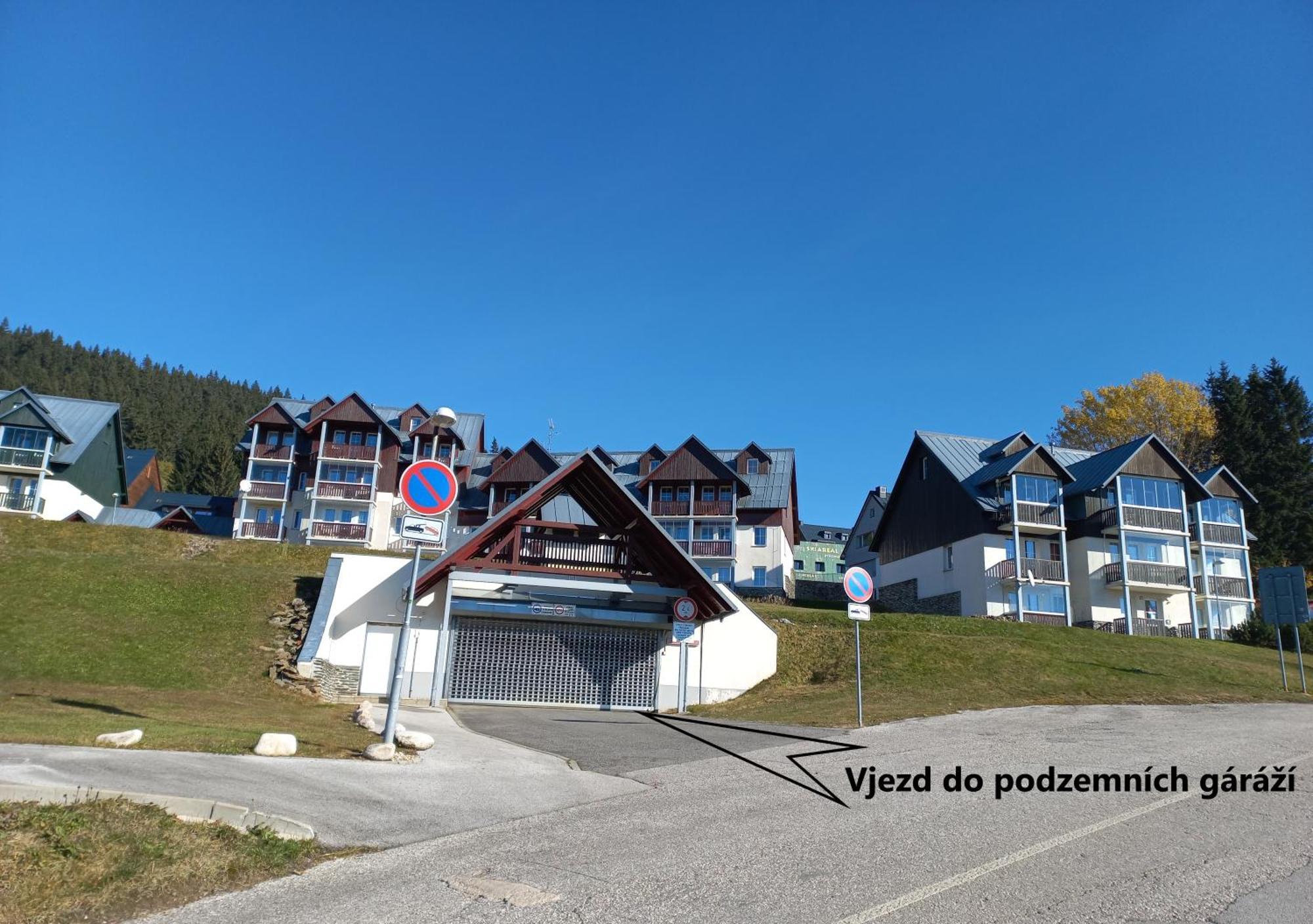 Horní Mísečky - Skvěle dostupné apartmány D u sjezdovky Exteriér fotografie